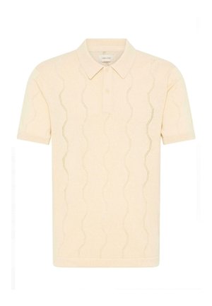 Polo beige à manches courtes avec col, patte à deux boutons et motif subtil en zigzag vertical tricoté.