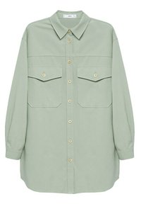 Chemise vert clair à boutons avec col, deux poches poitrine et manches longues, dotée de boutons beige et d'une coupe décontractée.