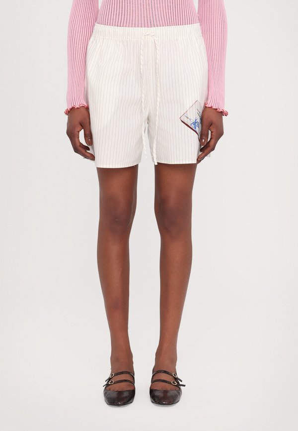 Shorts - matchbox