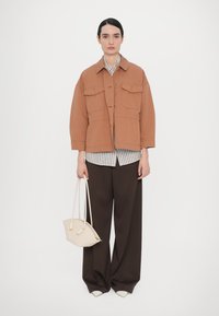 WEEKEND MaxMara EGER - Summer jacket - desert