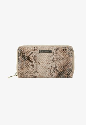 Beige Brieftasche mit Schlangenlederoptik, ausgestattet mit einem Reißverschluss und einem Logo-Emblem in Goldfarbe. Glatte Oberfläche mit subtiler Glanz.
