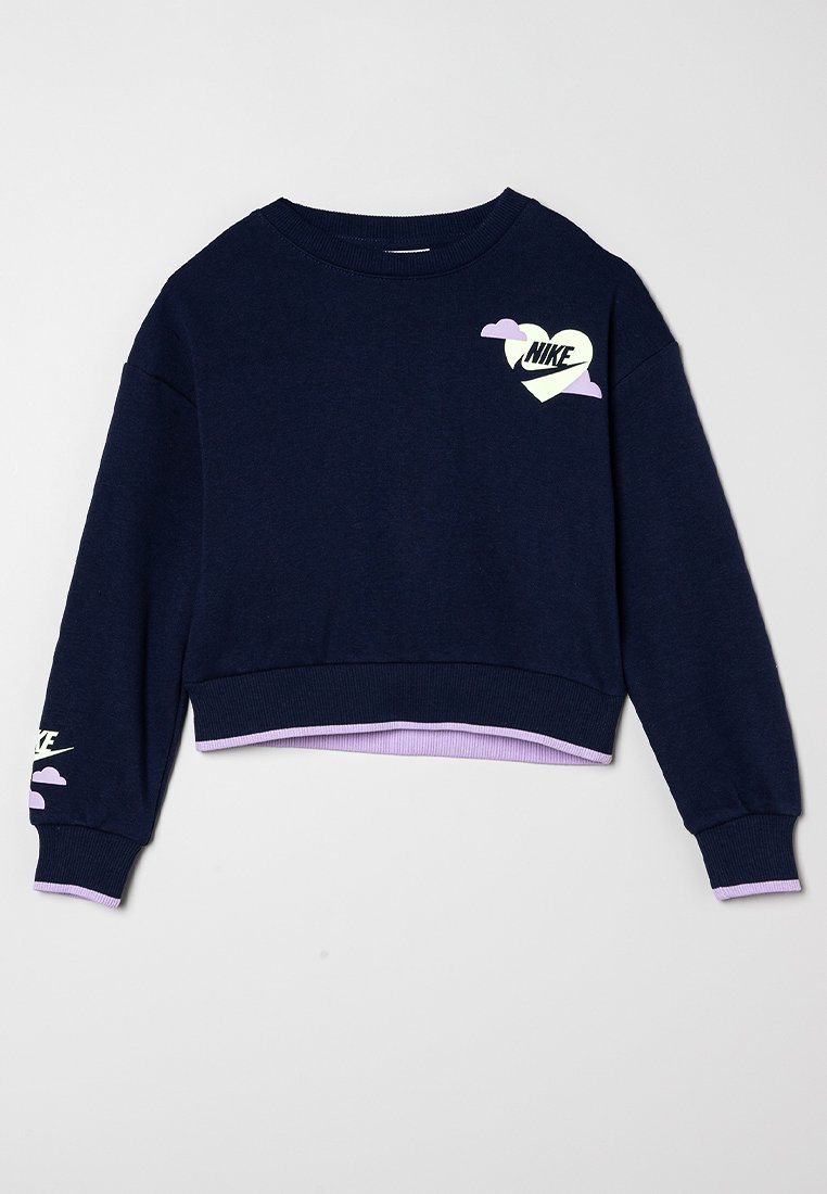 Sweat-shirt bleu marine au design court, arborant un logo en forme de cœur avec "NIKE" au centre et des accents de nuages violets sur la poitrine et les manches.