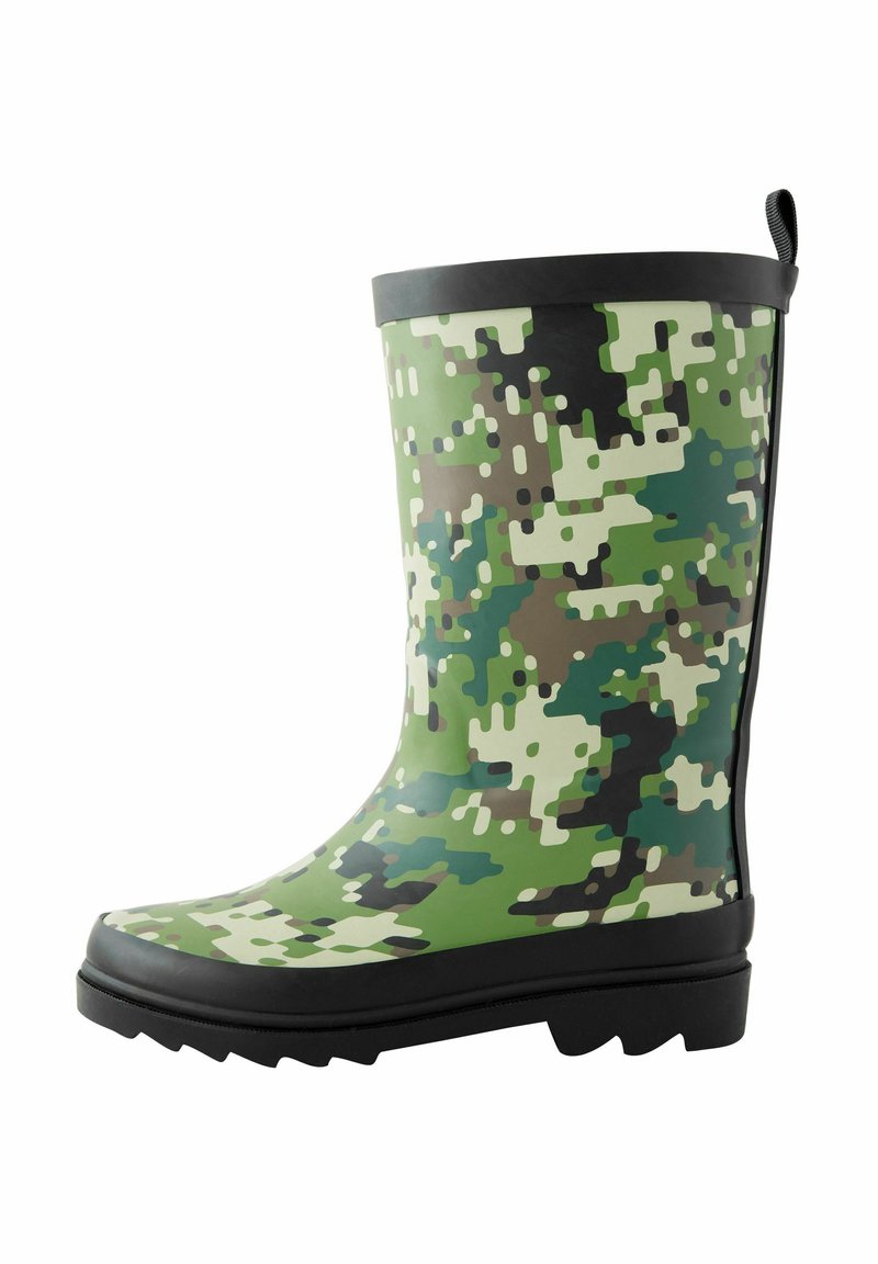 Bottes de pluie en caoutchouc vertes avec un motif camouflage pixellisé, bord supérieur noir et semelles texturées pour une meilleure adhérence.