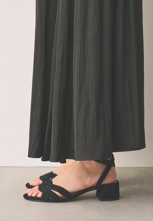 REGULAR FIT - FOREVER COMFORT BLOCK HEEL  - Sandals - new black