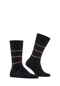 Calcetines negros con textura acanalada, que presentan tres franjas horizontales en gris y rojo. Diseñados para la comodidad, con una forma de calcetín estándar.
