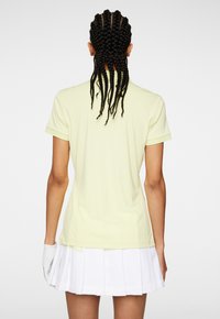 J.LINDEBERG Sports TOUR TECH - Piké - pale lime yellow