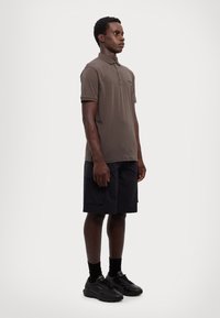 Armani Exchange Polotričko - black olive