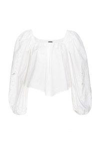 Blusa bianca con scollatura quadrata e maniche lunghe a sbuffo, realizzata in tessuto leggero con dettagli ricamati sulle maniche.