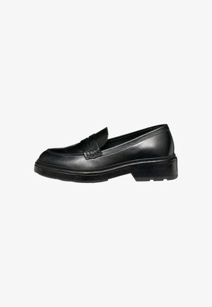 Mocassino nero in pelle con design slip-on, caratterizzato da una fascia decorativa e una suola testurizzata per una maggiore aderenza.