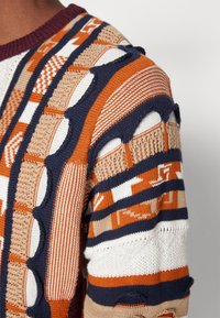 Only & Sons Trui - brown