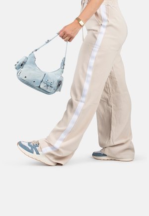 Baskets basses - light denim