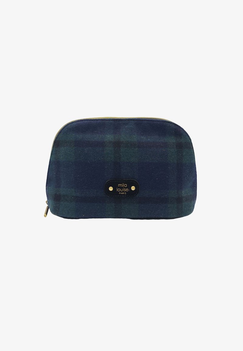 Pochette cosmétique en tissu à carreaux bleu marine et vert, de forme arrondie, avec une fermeture éclair dorée et une étiquette noire portant le nom de la marque positionnée au centre.