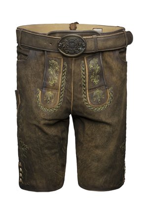 Pantalones cortos de cuero marrón con bordados verdes en la parte delantera, que presentan una cinturilla ancha y botones decorativos a los lados.