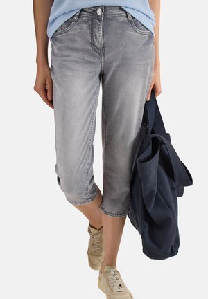 Cecil 3/4 SLIM LEG JEANS IM CASUAL FIT - Denimshorts - mid grey used wash