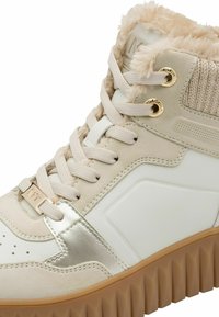 Marco Tozzi Bottes de neige - cream comb