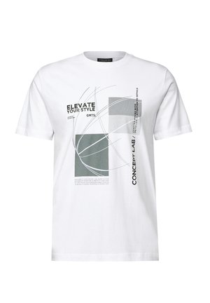 Valkoinen puuvillateeppari, jossa on mustia ja vihreitä graafisia printtejä, tekstiä ja geometrisia muotoja, klassinen pyöreä kaula-aukko, lyhyet hihat.