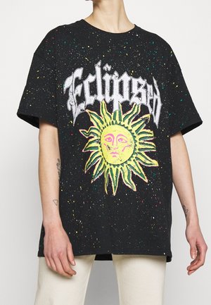 BDG Urban Outfitters Triko s potiskem - black