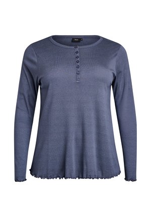 Langärmliges blaues Oberteil aus weichem Material mit Rundhalsausschnitt, Knopfleiste und Rüschensaum. Lässiger Schnitt und strukturierte Oberfläche.