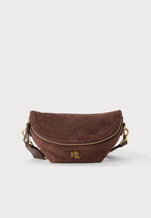 Brun ruskind crossbody taske med gyldent lynlås og RLL-logo, detaljeret kant-syning og justerbar rem med guldfarvet hardware.
