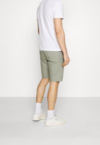 TOM TAILOR DENIM Šortky - olive