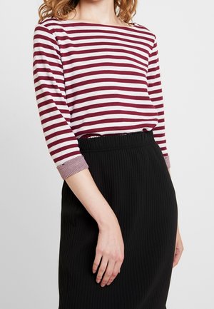 s.Oliver, T-shirt à manches longues - red