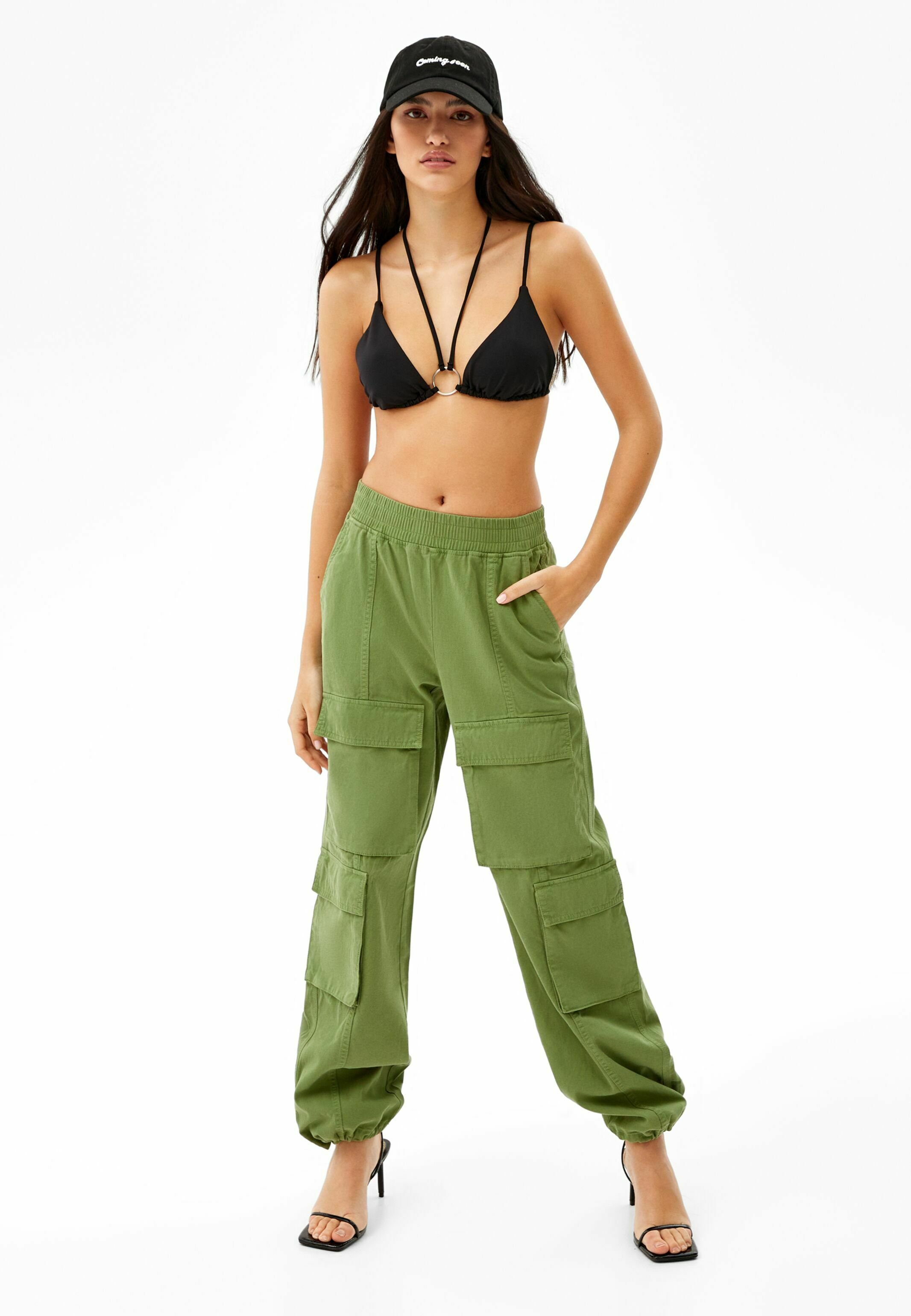 Bershka Cargo trousers - khaki - Zalando.ie