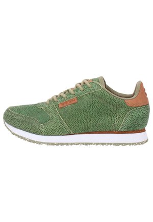 Baskets basses - green