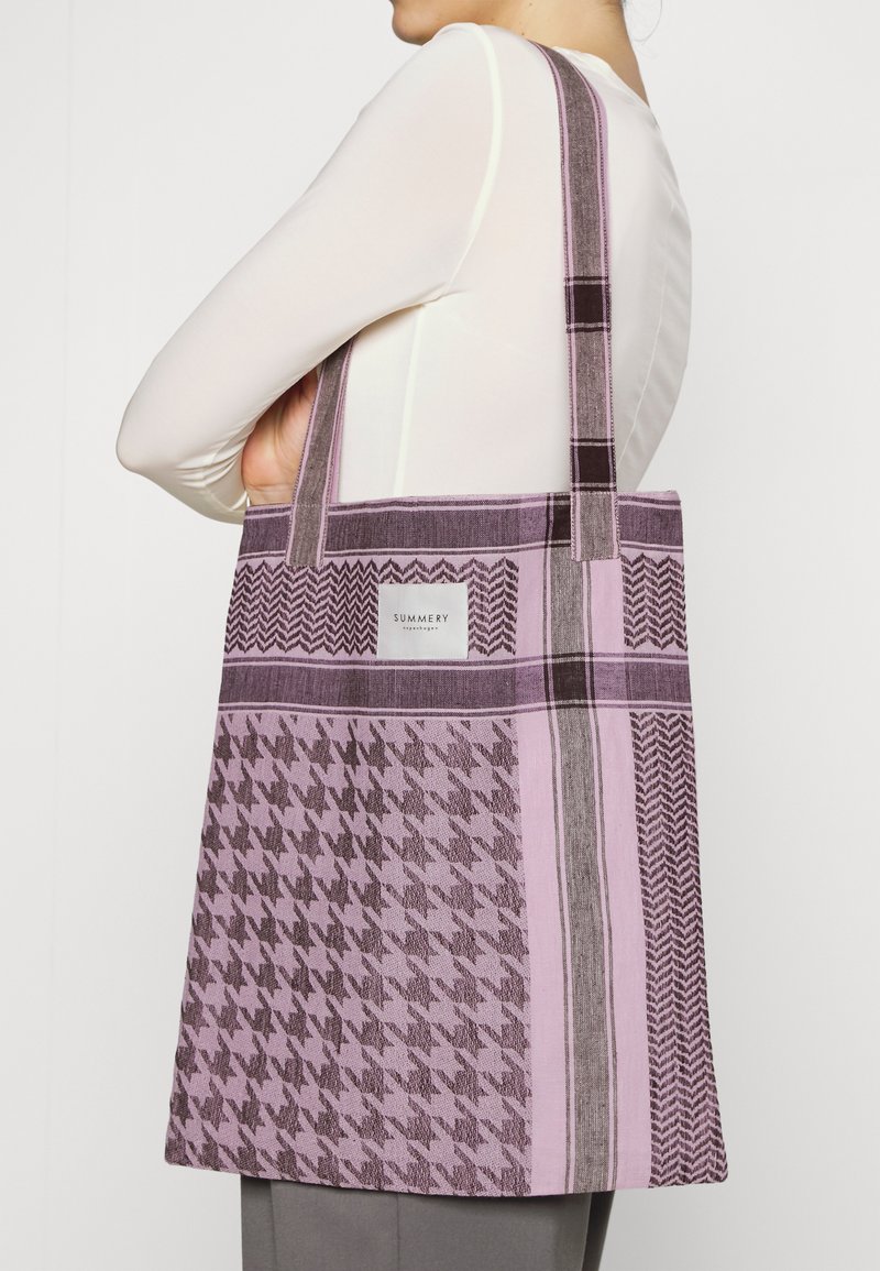 SUMMERY Copenhagen TOTE BAG Shopping Bag smokey grape/braun
