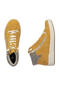 Rieker Boots à talons - gelb