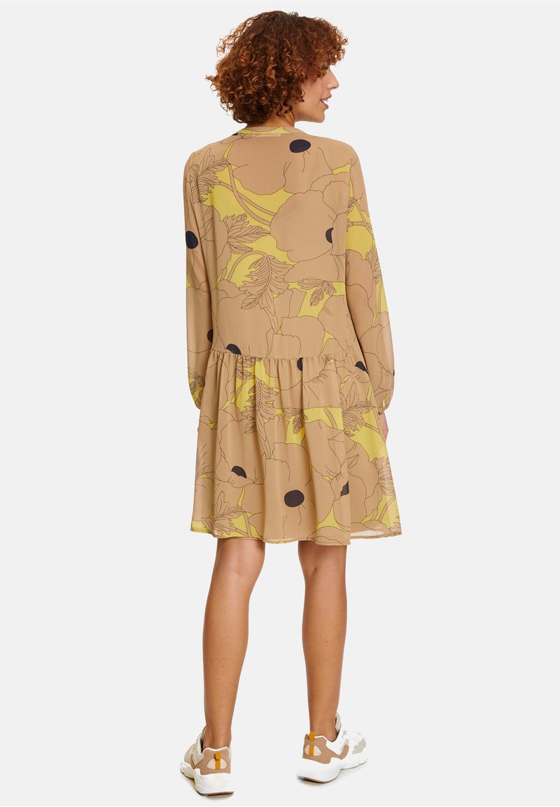 Damen Freizeitkleider | Betty & Co MIT PRINT Jerseykleid camel/yellow/camel - YQ46117 Damen Freizeitkleider | Betty & Co MIT PRINT Jerseykleid camel/yellow/camel - YQ46117