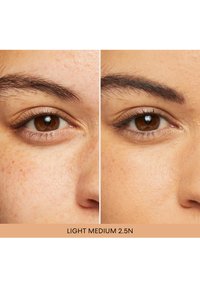 bareMinerals ORIGINAL LIQUID CONCEALER - Corrector - 2.5n light medium