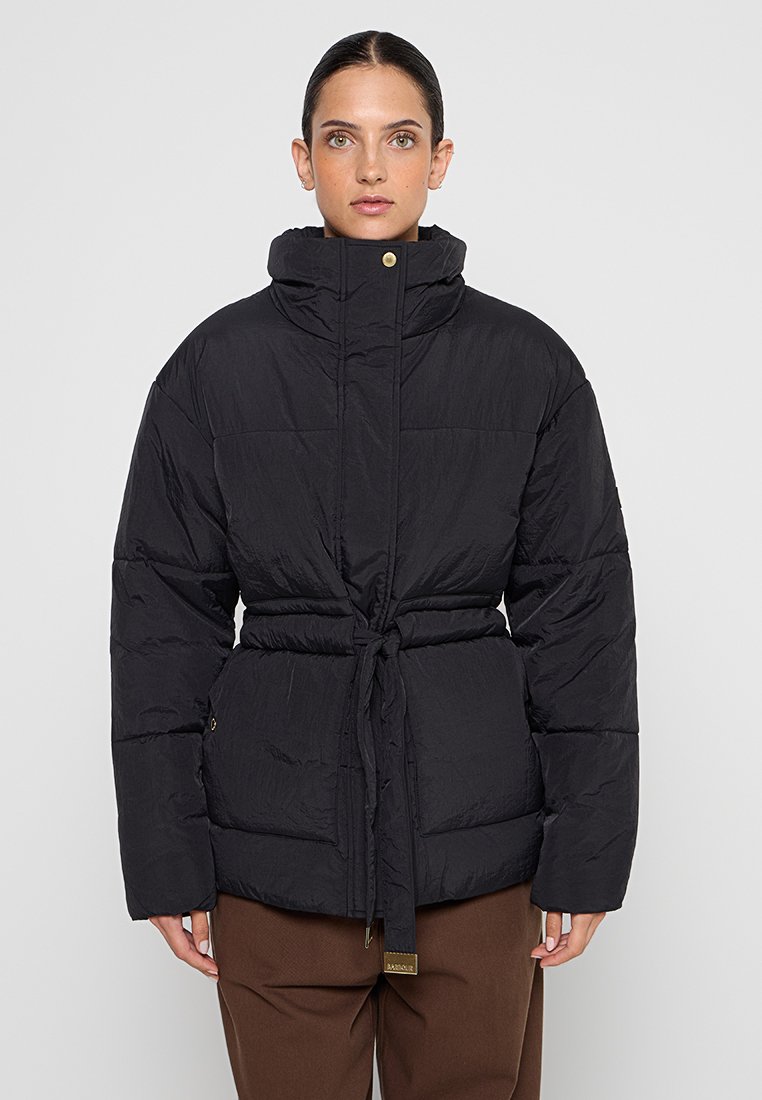 Barbour International Winterjas zwart