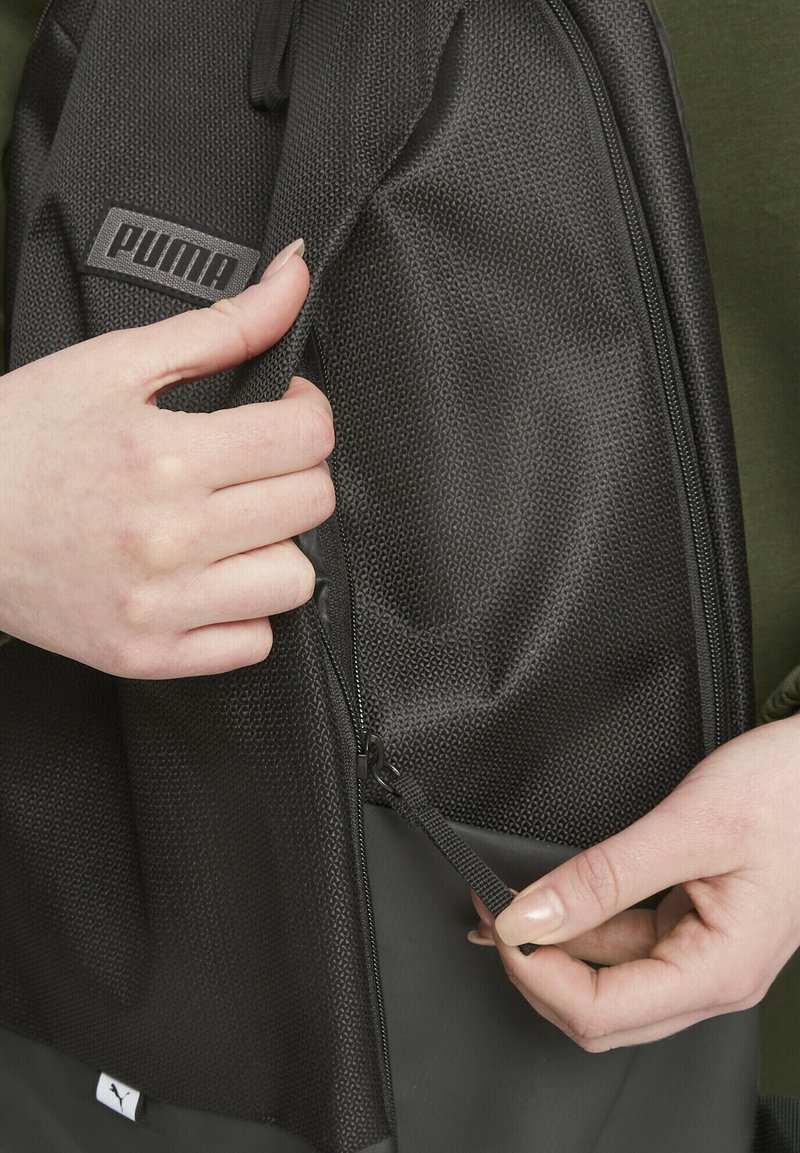 Zaino da uomo Gianni Chiarini modello Berlino in canvas lavato grigio e nero