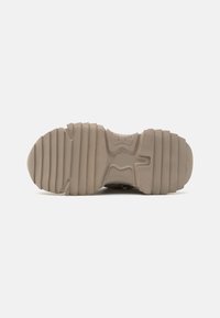 Steve Madden KINGDOM-E - Tenisky - greige