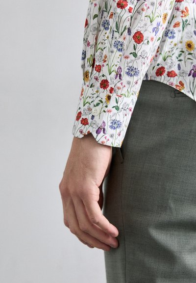 Paul Smith SLIM FIT SHIRT - Srajca - white