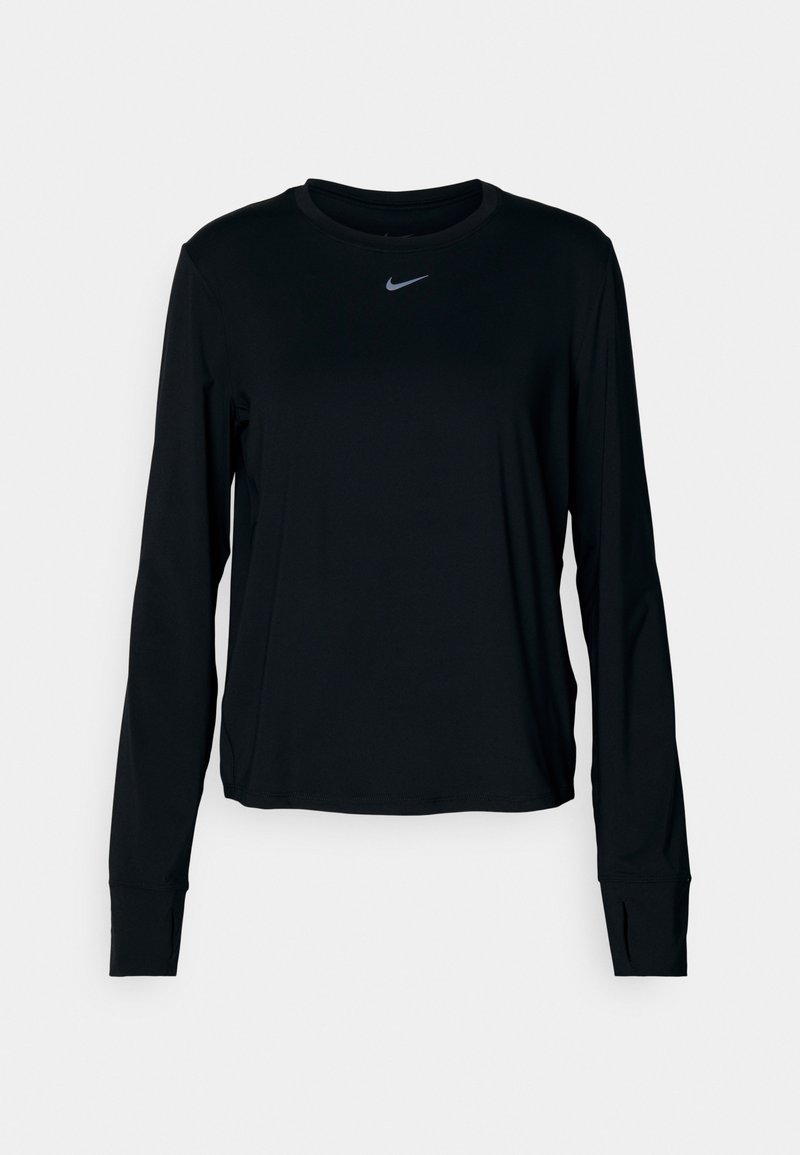 Camiseta de manga larga negra de Nike con cuello redondo, tejido suave, corte regular y pequeño logo reflectante en el pecho.
