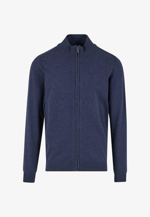 Námořnický svetr se zipem a vysokým límcem, vyrobený z hladké pleteniny. Má žebrované manžety a lem, s elegantním designem.