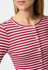 Pieces PCLAYA - Kardiganas - goji berry