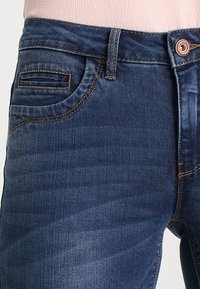 ONLY Vaqueros pitillo - dark-blue denim