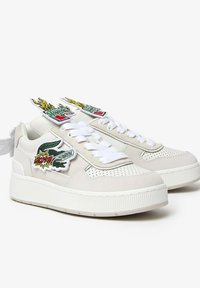 Lacoste Tenisky - white