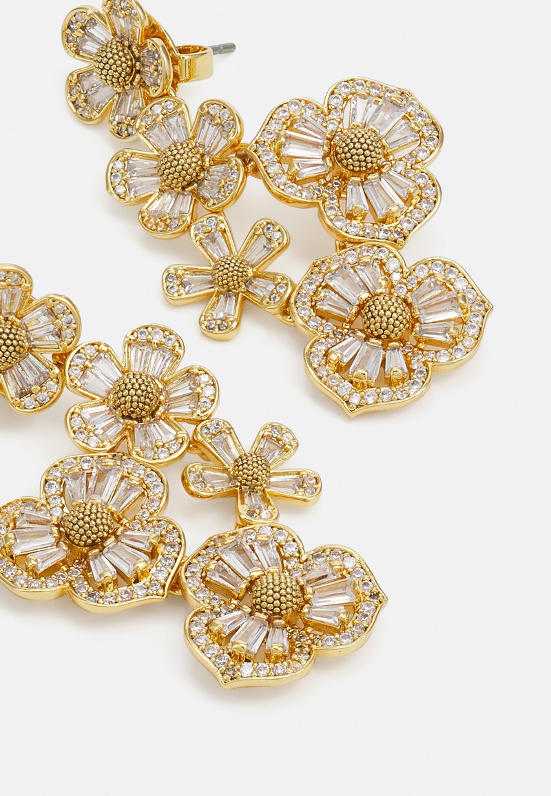 Dress Gold Crocs Oscars Red Carpet Oscars Gold Crocs Michelle