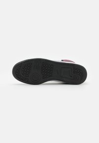 Puma Vysoké tenisky - white
