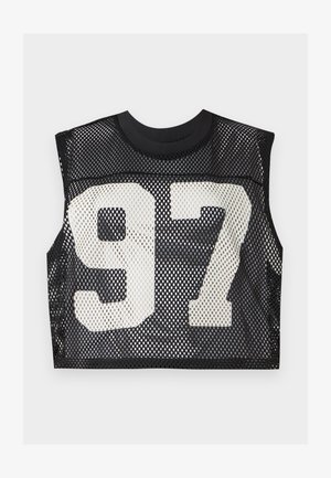 Schwarzes Mesh-Crop-Top mit ärmellosem Design und einer großen weißen bedruckten Nummer "97" auf der Vorderseite. Strukturierter, atmungsaktiver Stoff.