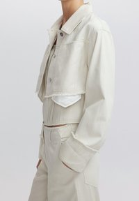 Ipekyol Lehká bunda - stone