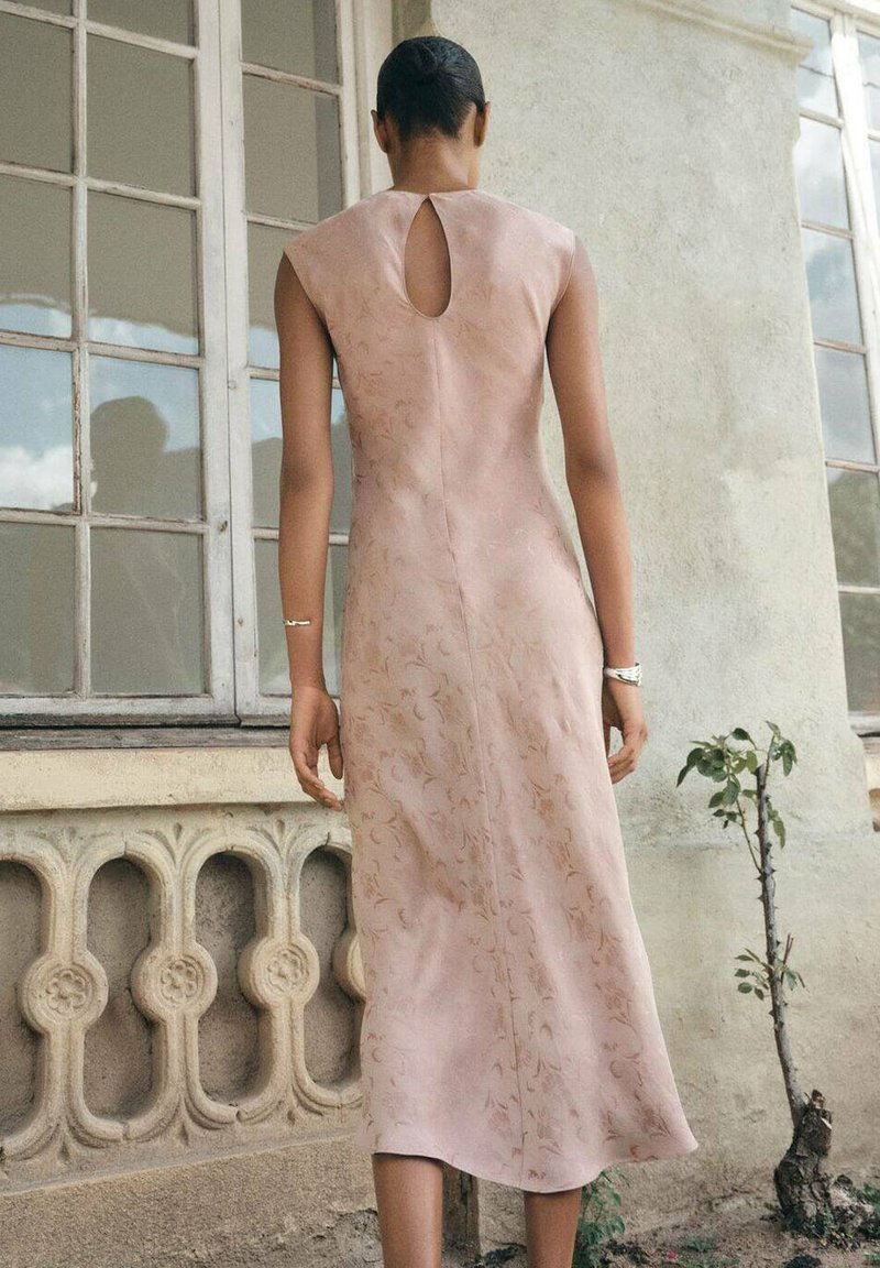 Mango FLORAL - Day dress - light pink - Zalando.ie Mango FLORAL - Day dress - light pink - Zalando.ie