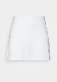 Falda deportiva blanca hecha de tela suave con una cintura elástica. Presenta una silueta acampanada y un detalle sutil de logo cerca del dobladillo.