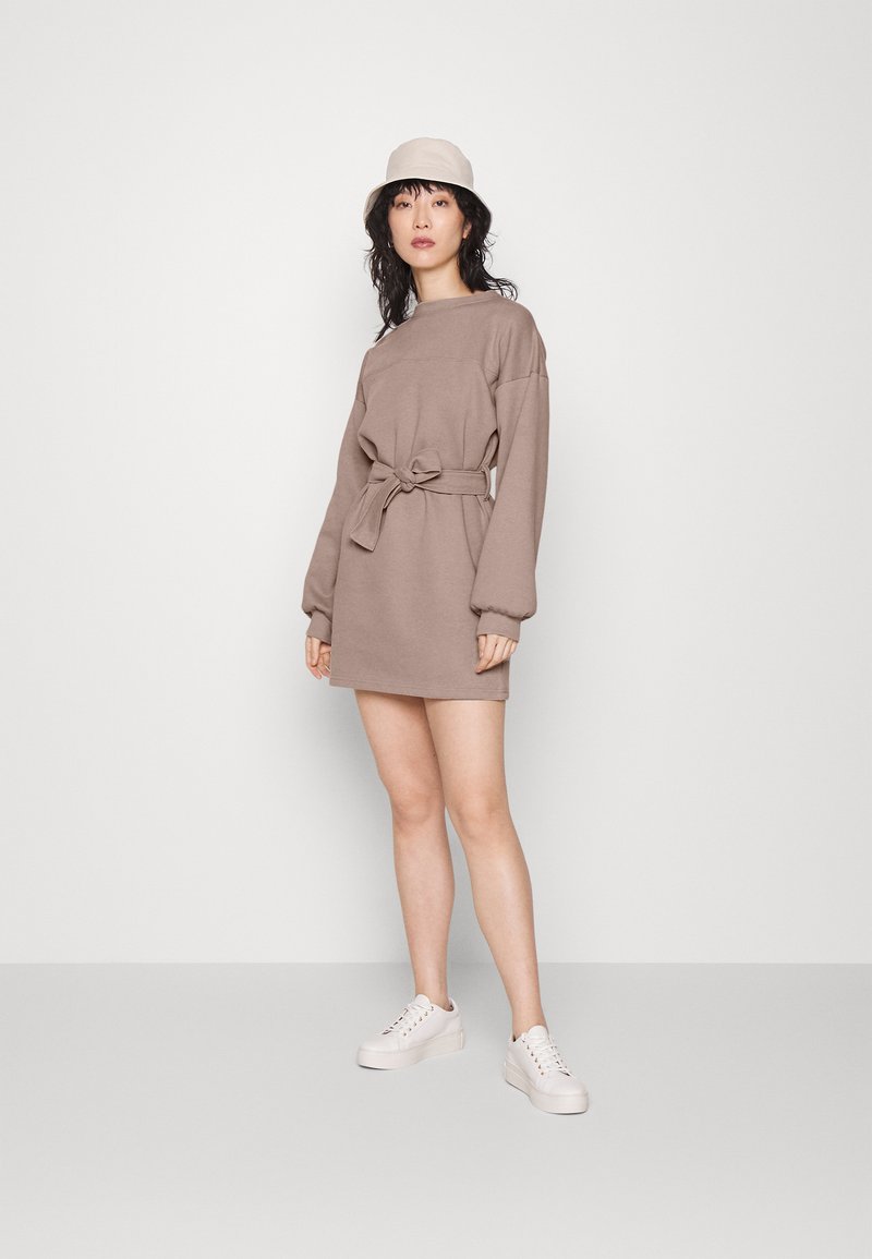 Damen Freizeitkleider | IN THE STYLE STACEY SOLOMON Freizeitkleid brown/braun - CK97600 Damen Freizeitkleider | IN THE STYLE STACEY SOLOMON Freizeitkleid brown/braun - CK97600