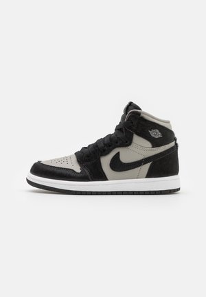 1 RETRO HIGH UNISEX - Obuwie treningowe - medium grey/black/white