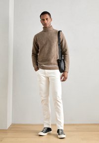 INDICODE JEANS Slim fit jeans - white
