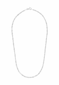 Collana in argento con anelli intrecciati, caratterizzata da una superficie liscia e una chiusura a moschettone. Il design è snello ed elegante.